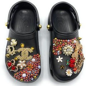 Black Customized Clogs with Colorful Beads Charms